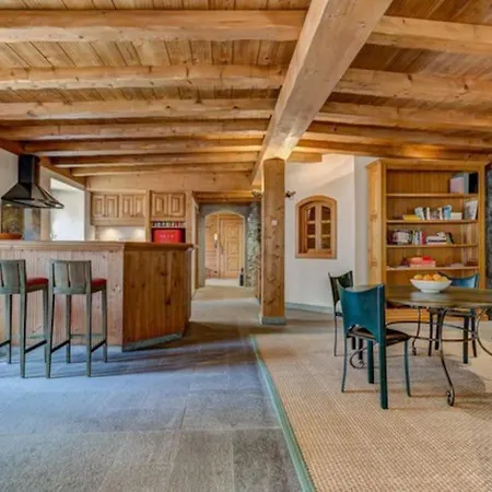 דירה Spacious 3-bed In The Heart Of With Sauna שאמוני